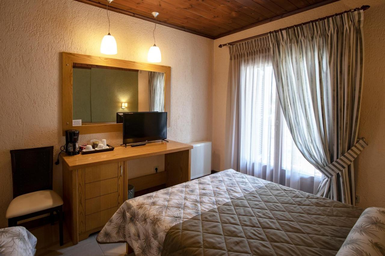 Asimina Guesthouse, Eptalofos Parnassos מראה חיצוני תמונה