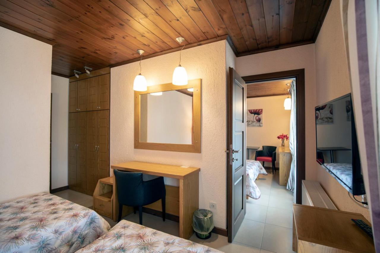 Asimina Guesthouse, Eptalofos Parnassos מראה חיצוני תמונה